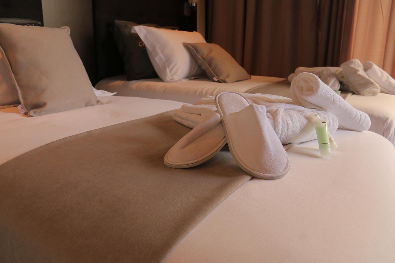 Calypso Home Oran Aïn el Turk Exteriör bild