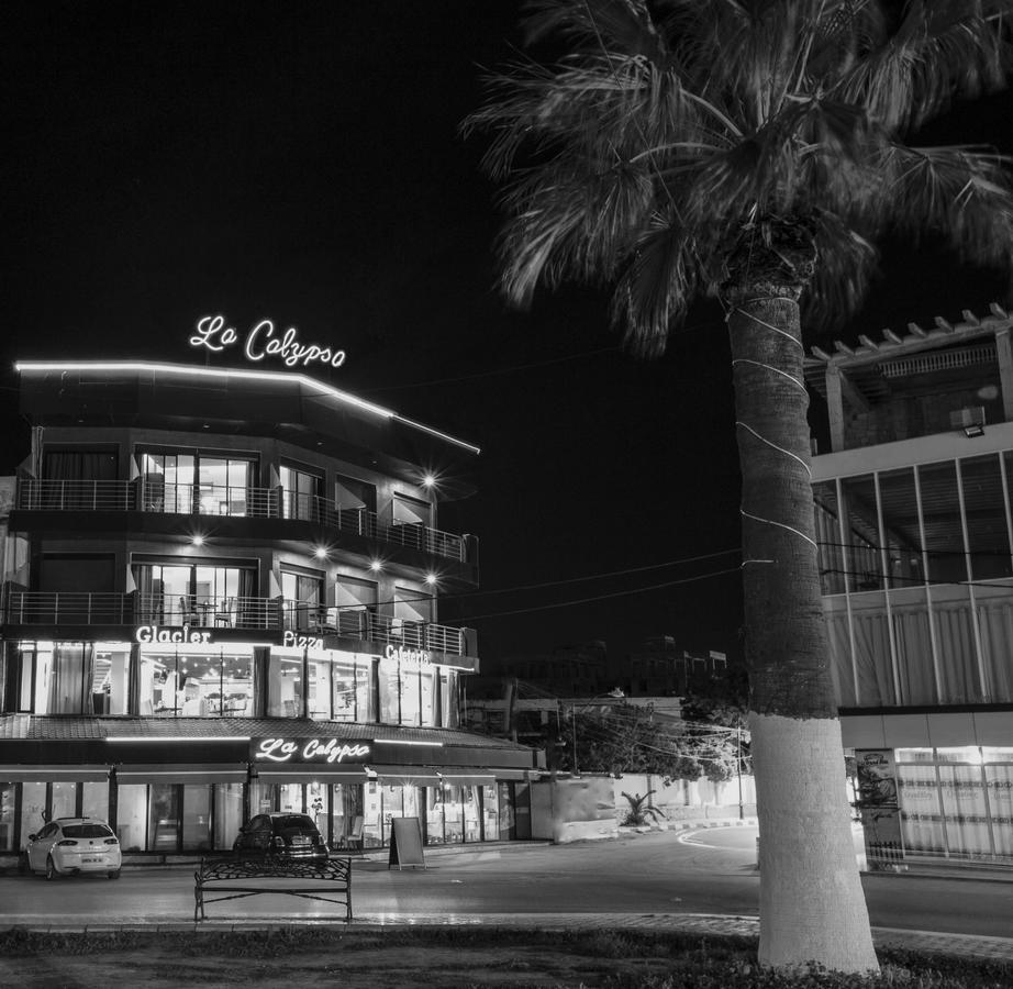 Calypso Home Oran Aïn el Turk Exteriör bild